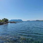 Cala Sassari - Pieds Dans L'eau Villa Golfo Aranci