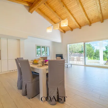 Cala Sassari - Pieds Dans L'eau *