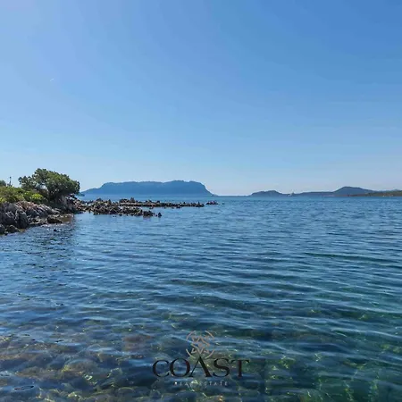 Cala Sassari - Pieds Dans L'eau Villa Golfo Aranci